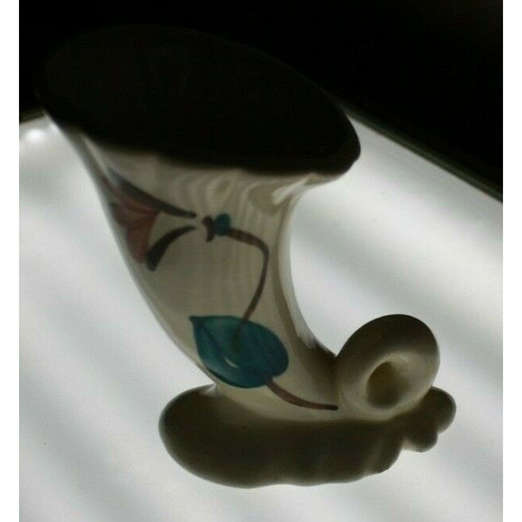 Vintage 1940's Puritan Vase Tan Flowers 6 1/4" tall Rare Find - Picture 4 of 6